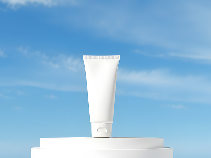 Powder-emulsified UV milk, surfactant-free